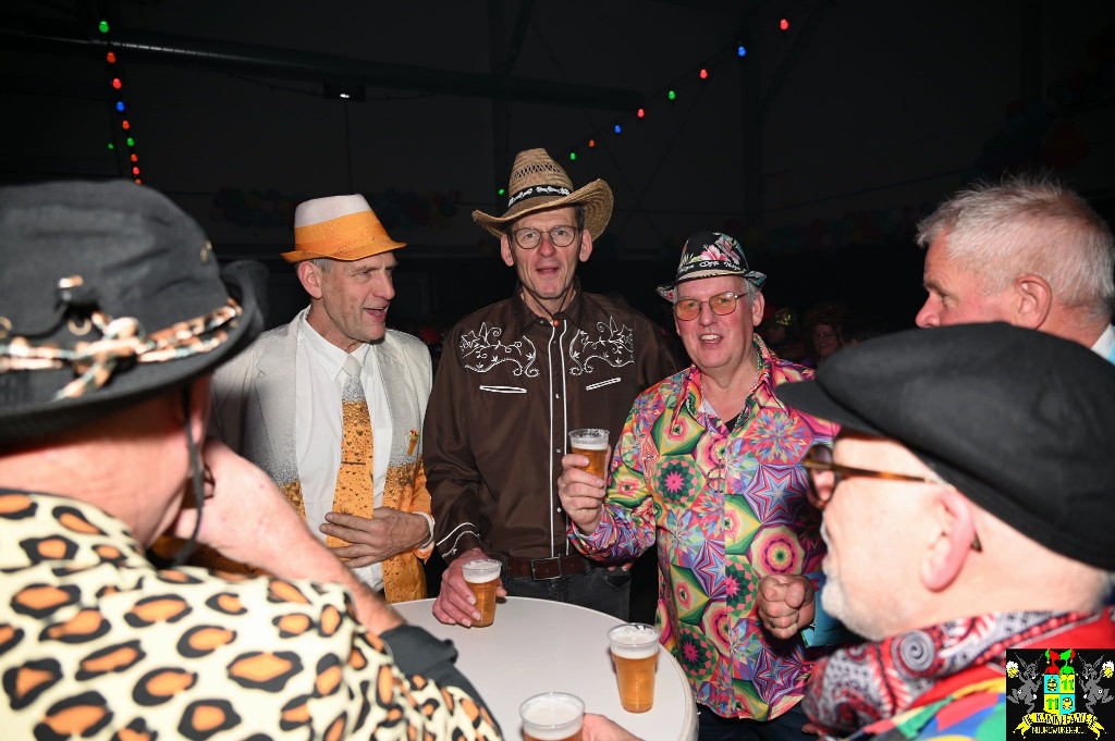 ../Images/Senioren carnaval 2024 194.jpg